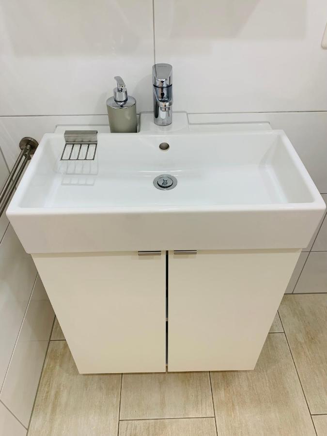 Duhnentraum Bestlage Am Sandstrand, Balkon,Meerblick, Parkplatz, Aufzug, Wlan, Bettwaesche,Handtuecher,Netflix Uvm Куксгафен Екстер'єр фото